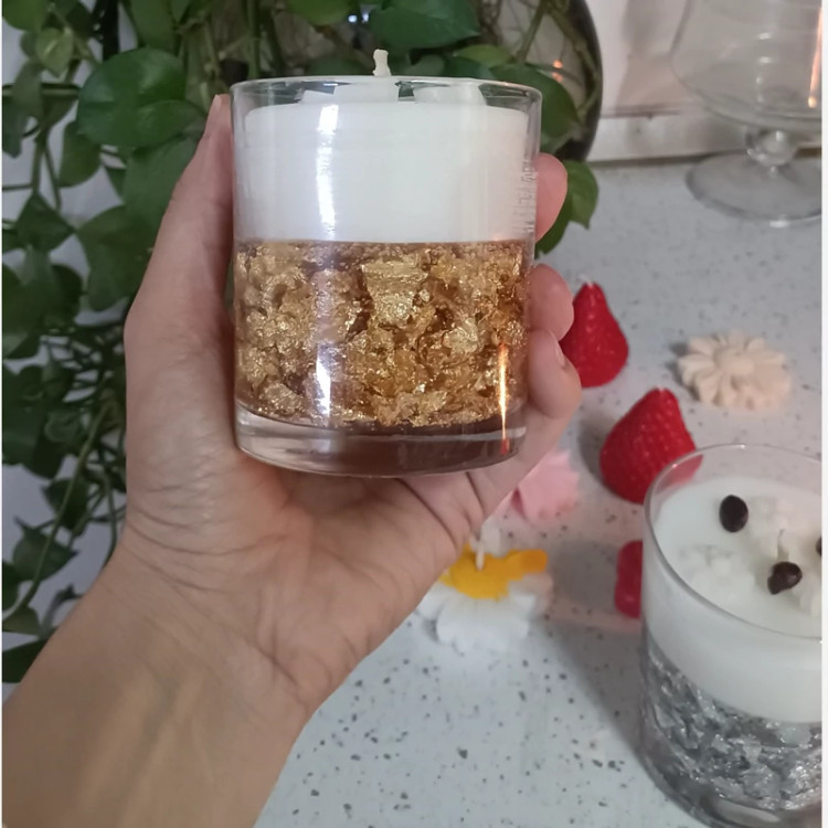 شمع دستساز ورق طلا با طراحی لوکس و چشمنواز
